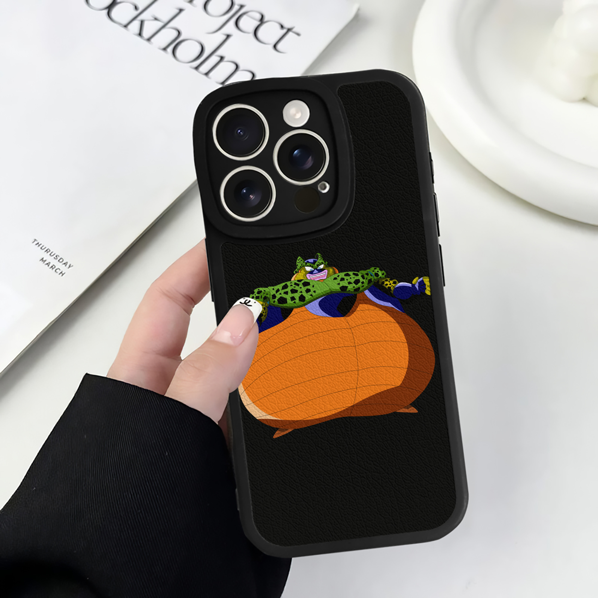 （画像用） ドラゴンボール セル DRAGON BALL Cell 【iPhone 16シリーズ対応】シリコンスマホケース（レザー調） 材質：シリコン